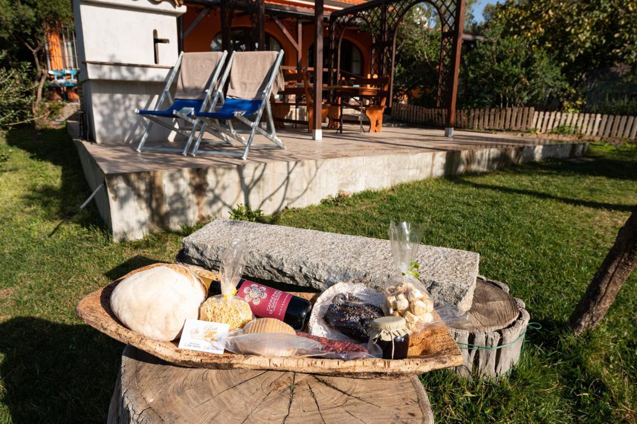 Villa Sureu Соланас Экстерьер фото