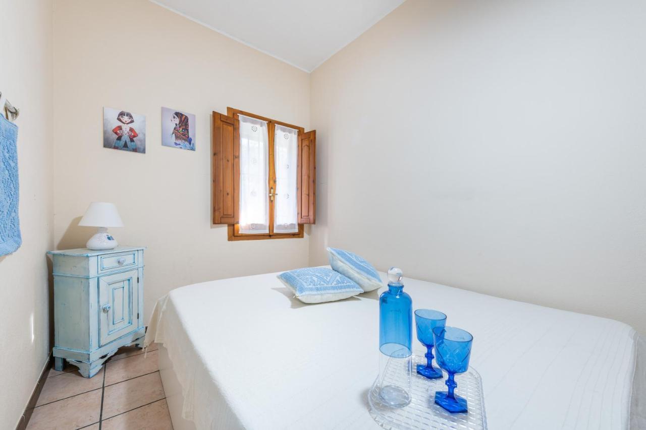 Villa Sureu Соланас Экстерьер фото